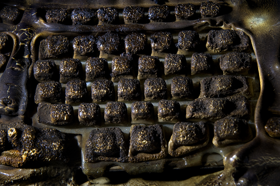 10-BURNED-Keyboard