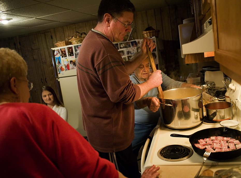 My cousin Lisa's husband Joe stirs the polenta with the help of my uncle Fritz. The process lasts about an hour.